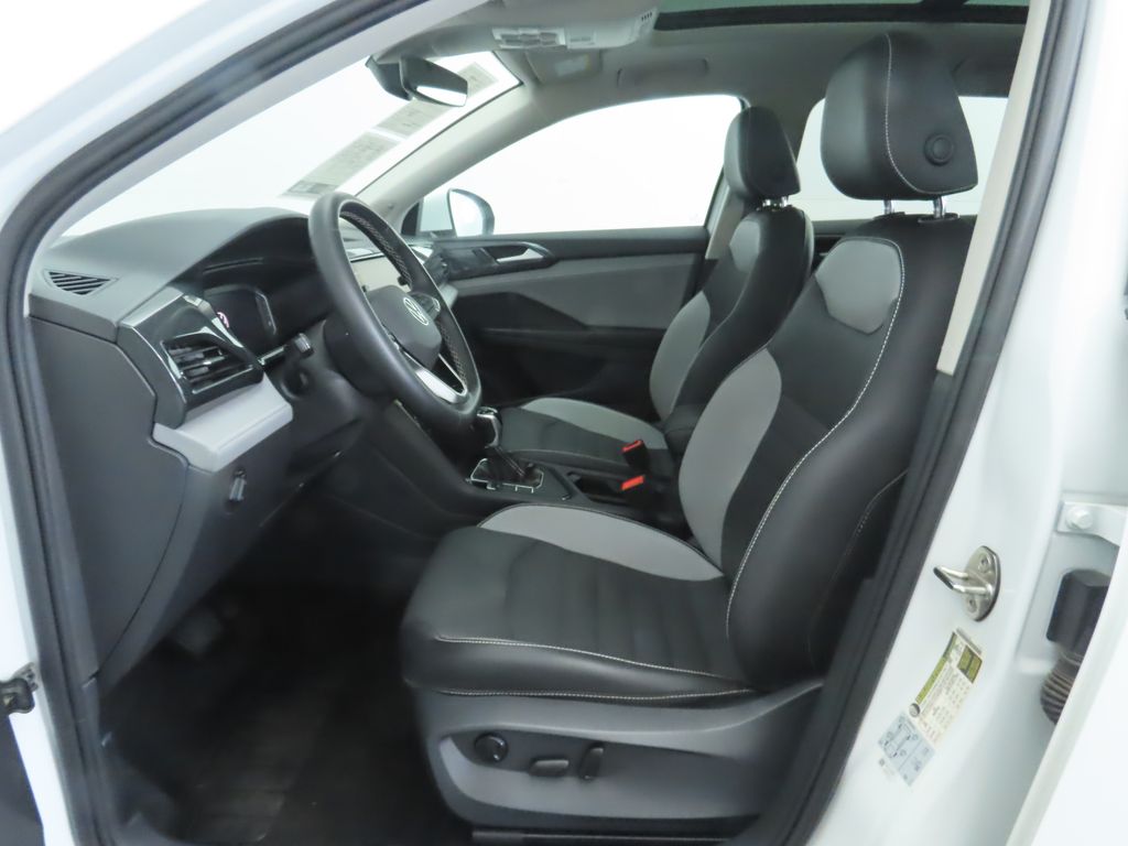 Thumbnail: 2022 Volkswagen Taos - 20