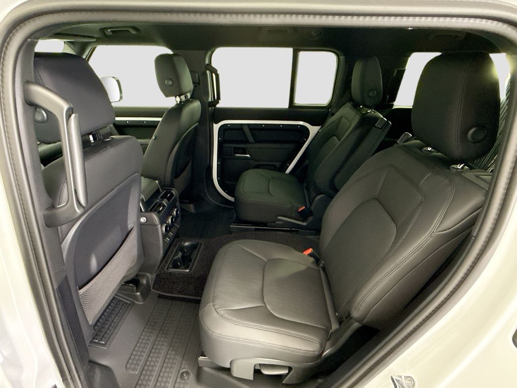 Thumbnail: 2026 Land Rover Defender - 21