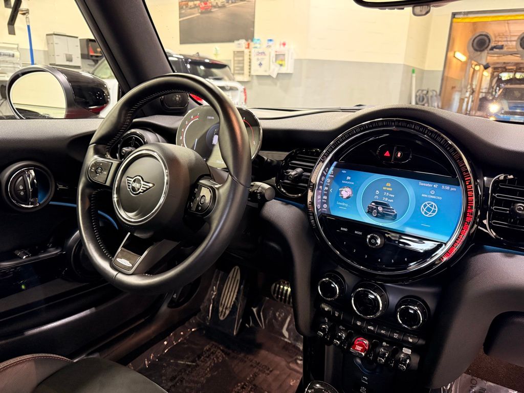 Thumbnail: 2024 MINI Cooper - 25