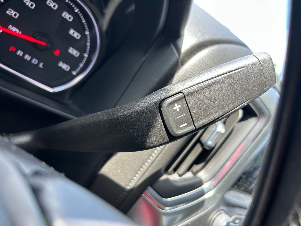 Thumbnail: 2022 Chevrolet Silverado 1500 - 22