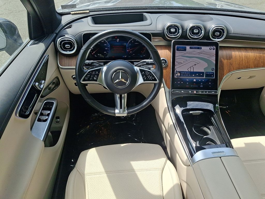 Thumbnail: 2023 Mercedes-Benz GLC - 11