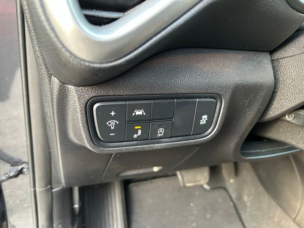 2021 Kia Soul S 18