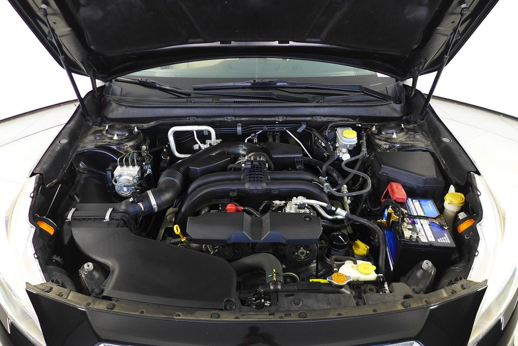 Thumbnail: 2017 Subaru Outback - 6