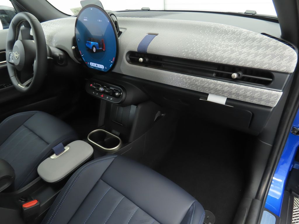 Thumbnail: 2025 MINI Cooper Hardtop - 17
