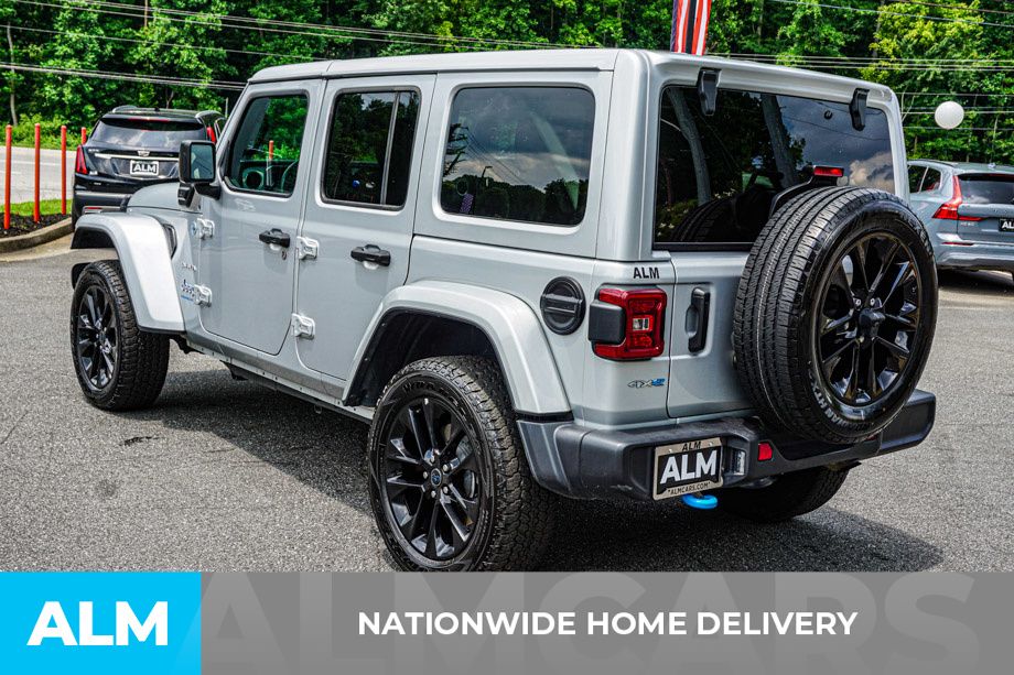 Used 2024 Silver Jeep Sahara 4xe image 5