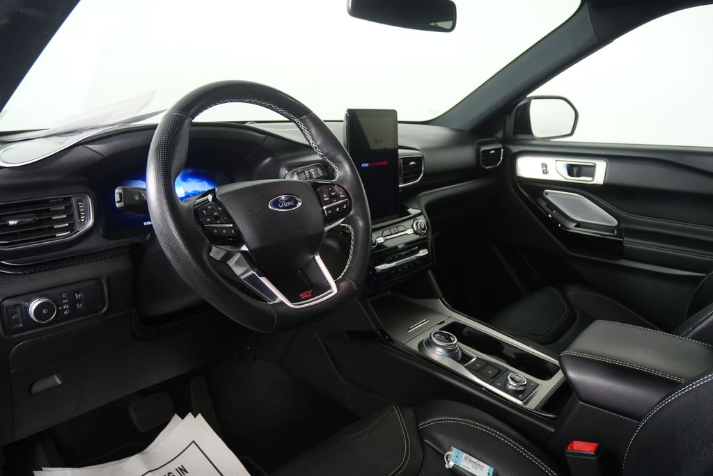 Thumbnail: 2021 Ford Explorer - 12