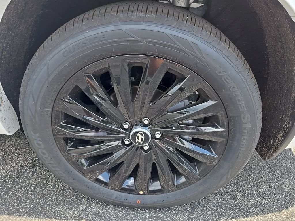Thumbnail: 2025 Hyundai Palisade - 14