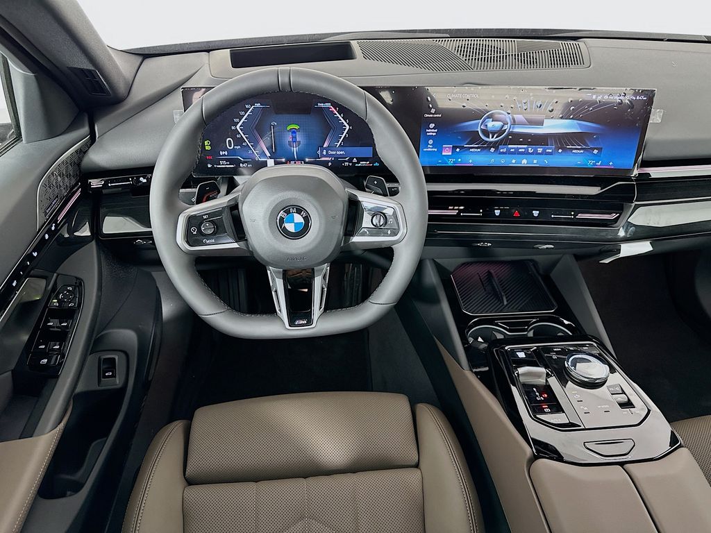 2026 BMW 5 Series 530i 19
