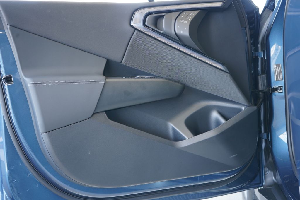 Thumbnail: 2025 BMW X3 - 9