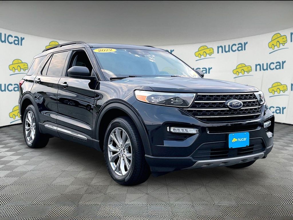 Black Metallic 2022 Ford Explorer SUV / Crossover All-Wheel Drive Automatic