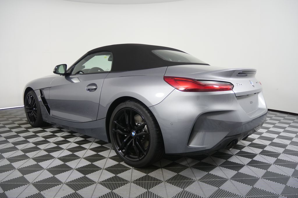 Thumbnail: 2026 BMW Z4 - 6