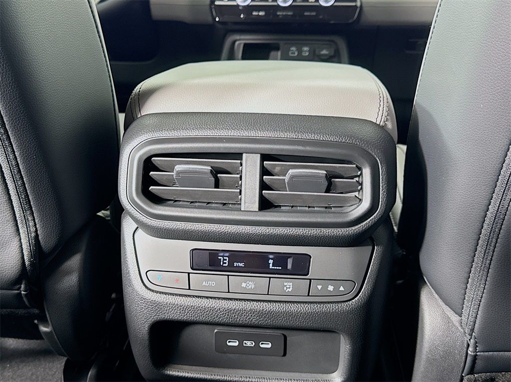 New Car 2025 Honda Pilot  Ex-l For Sale In Austin, Texas