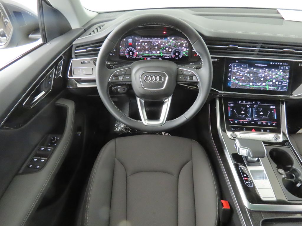 Thumbnail: 2026 Audi Q8 - 14