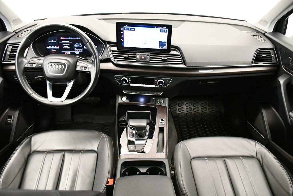 Thumbnail: 2023 Audi Q5 - 21