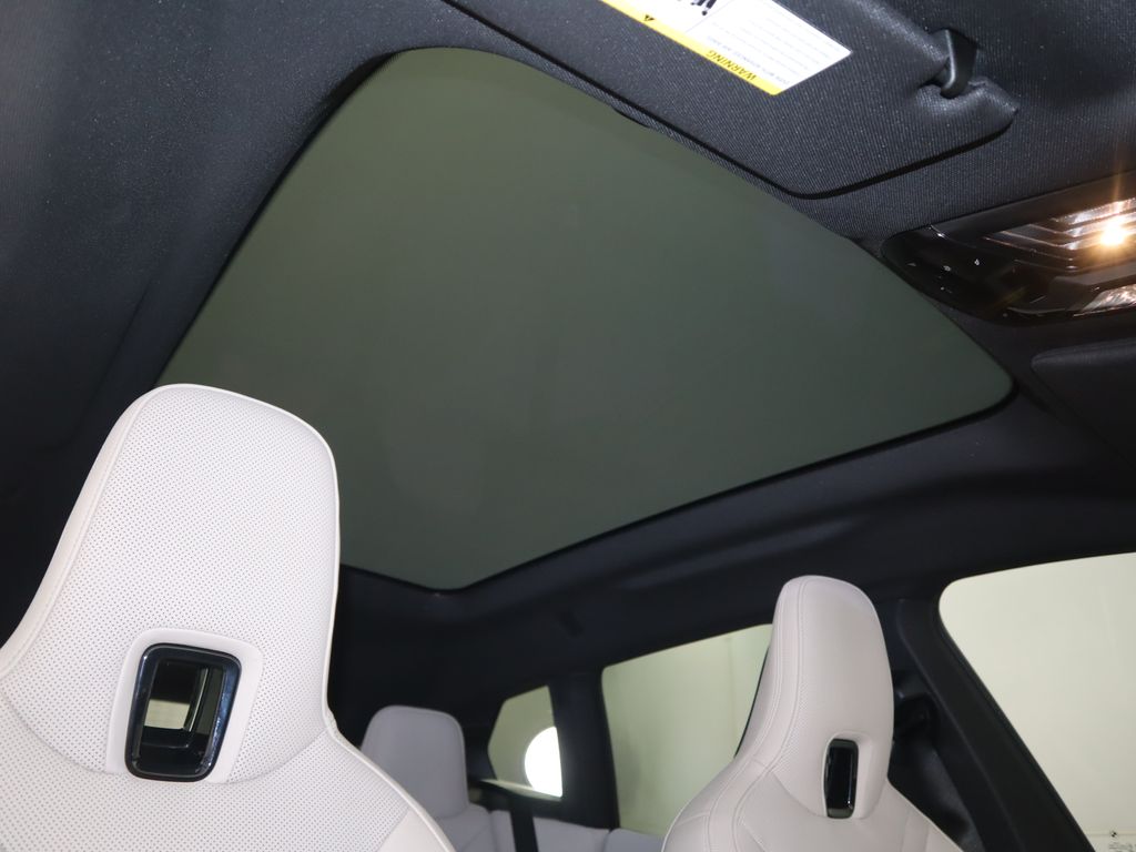 Thumbnail: 2025 BMW iX - 19