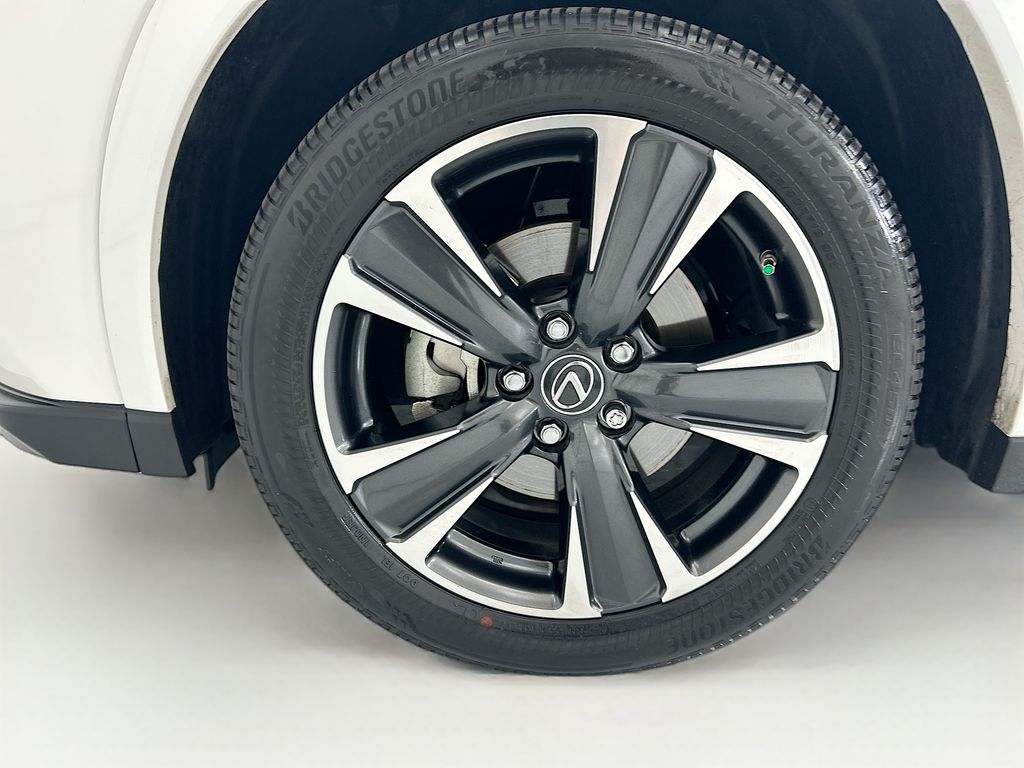 Thumbnail: 2024 Lexus UX - 29