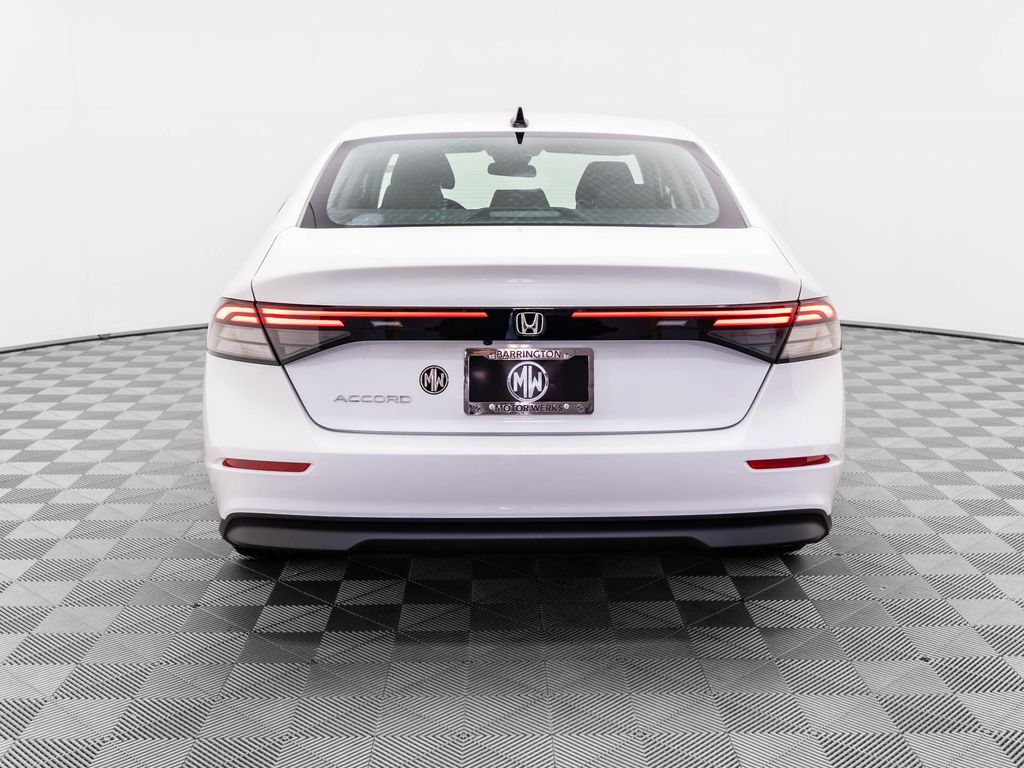 2025 Honda Accord SE photo