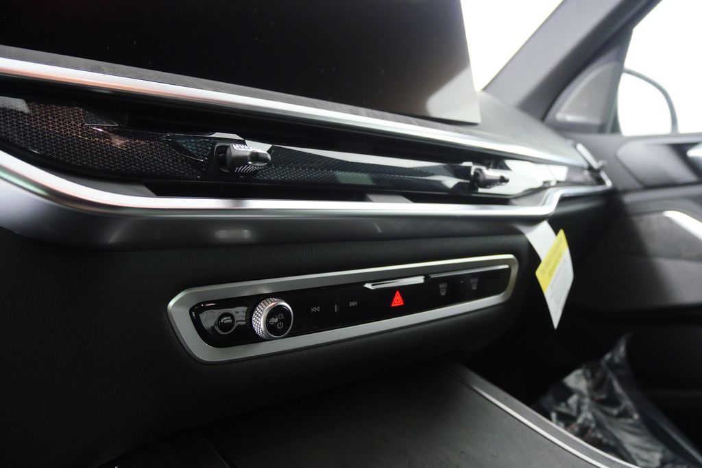 2026 BMW X5 xDrive50e 20