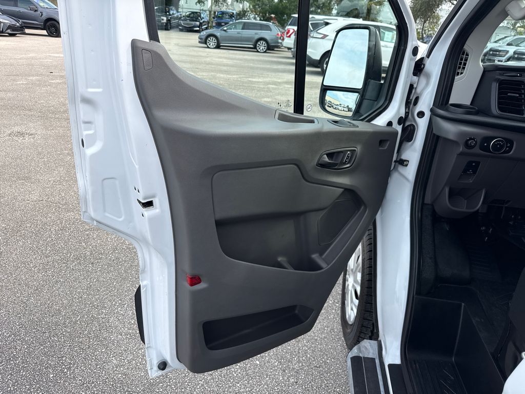 Certified Used 2025 White Ford Base image 14