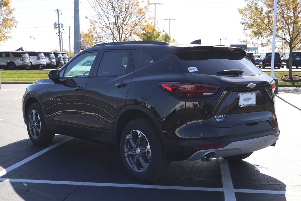 Thumbnail: 2025 Chevrolet Blazer - 5
