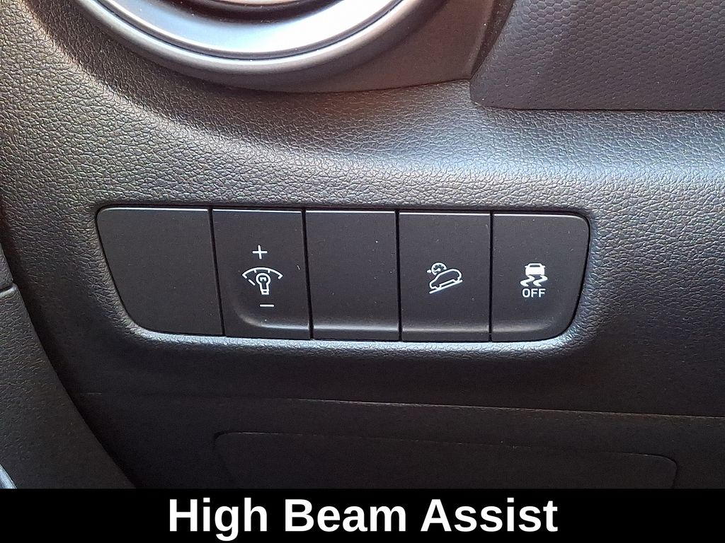 Thumbnail: 2022 Hyundai Kona - 24