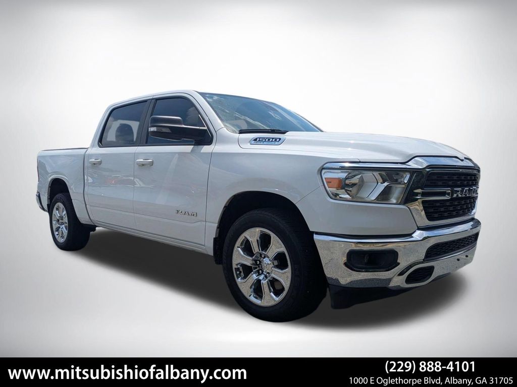 Bright White Clearcoat 2022 RAM 1500 Pickup Truck 4X2 8-Speed Automatic