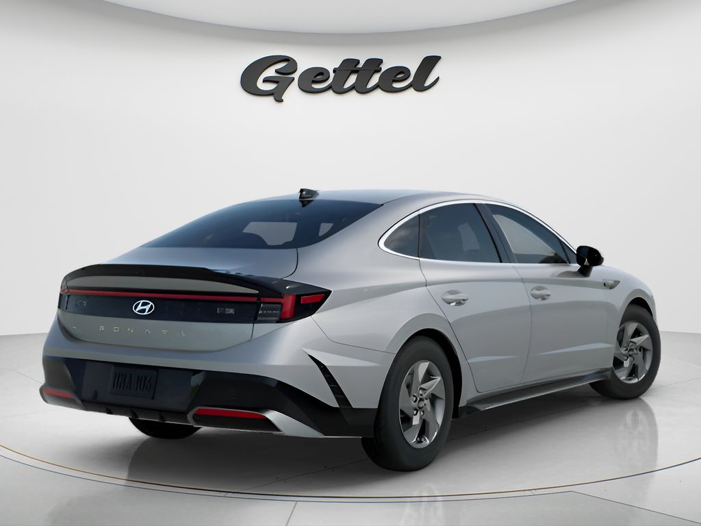 New 2026 Silver Hyundai SE image 6