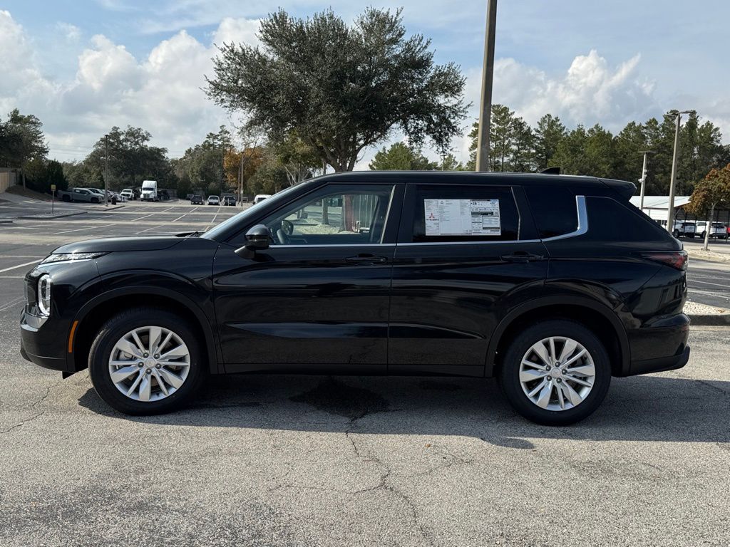 New 2026 Mitsubishi Outlander SUV