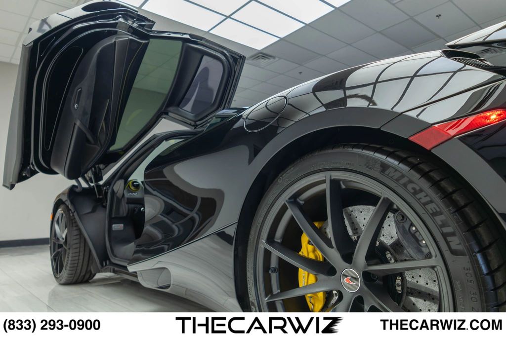 2018 McLaren 720S