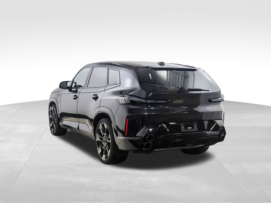 Thumbnail: 2023 BMW XM - 3