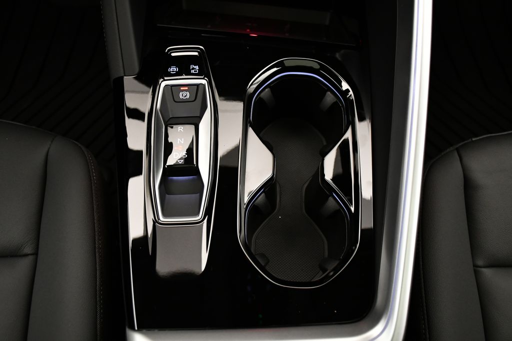 Thumbnail: 2025 Audi Q5 - 28