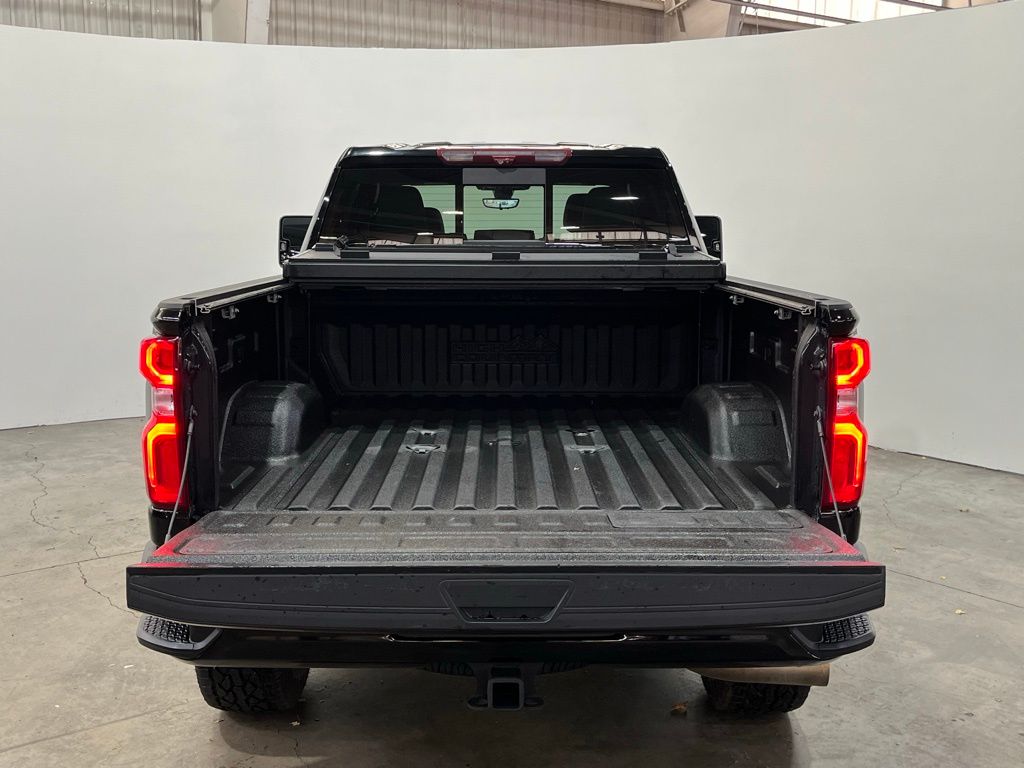 2023 Chevrolet Silverado 3500HD High Country