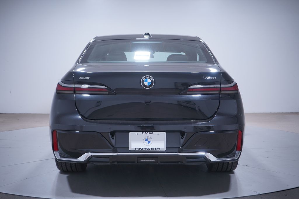 Thumbnail: 2024 BMW 7 Series - 5