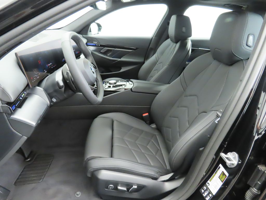 2024 BMW 5 Series 530i xDrive 19