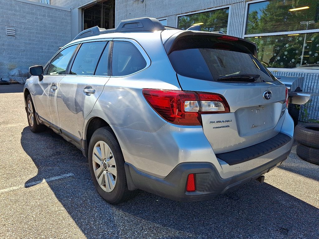 2018 Subaru Outback — photo 4