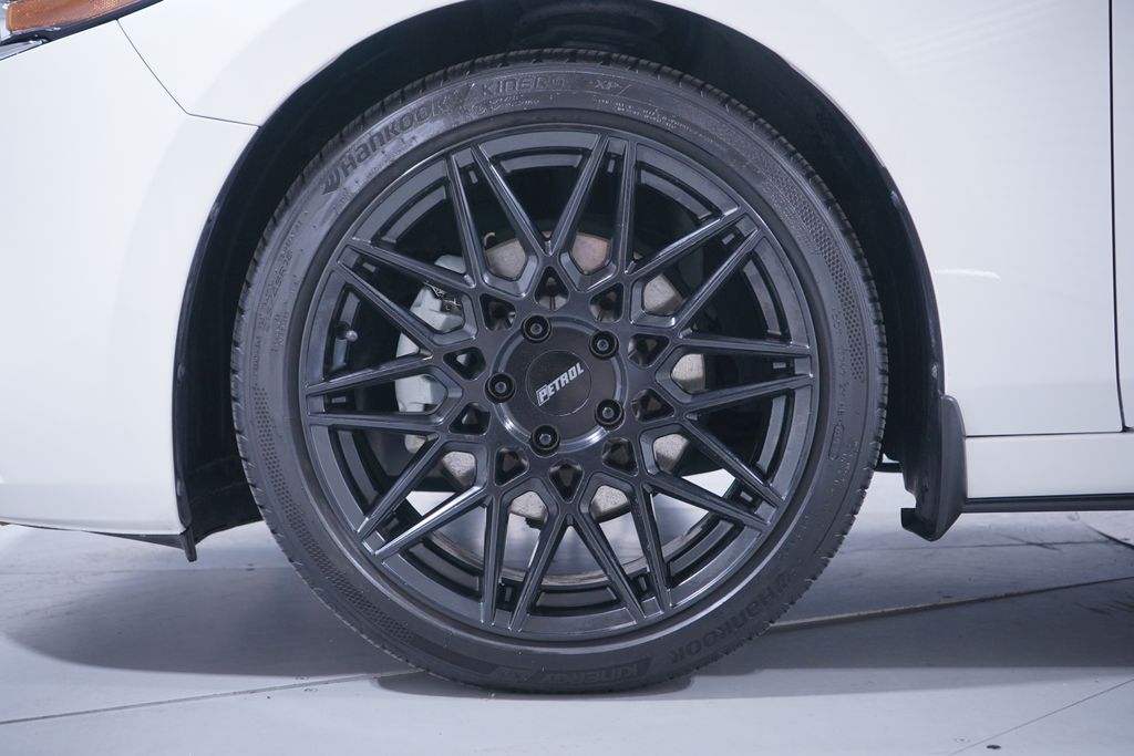 Thumbnail: 2023 Mazda Mazda3 - 2