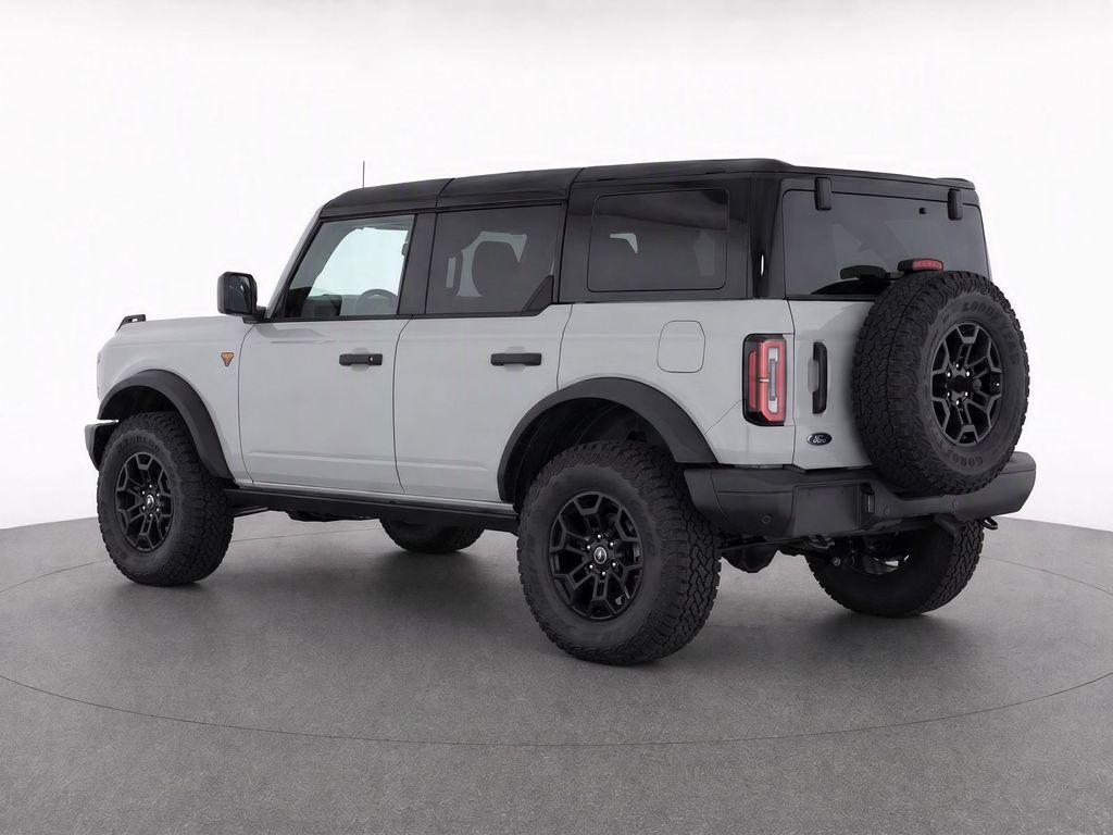 New 2026 Avalanche Gray Ford Badlands® image 4