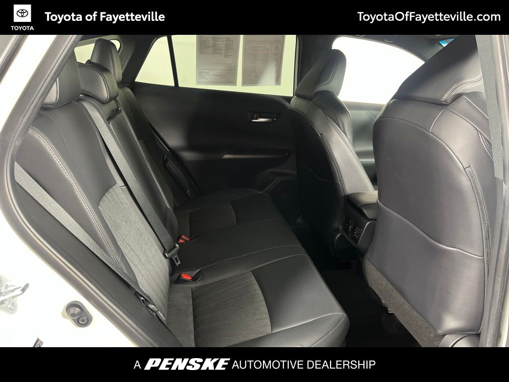 Thumbnail: 2021 Toyota Venza - 12