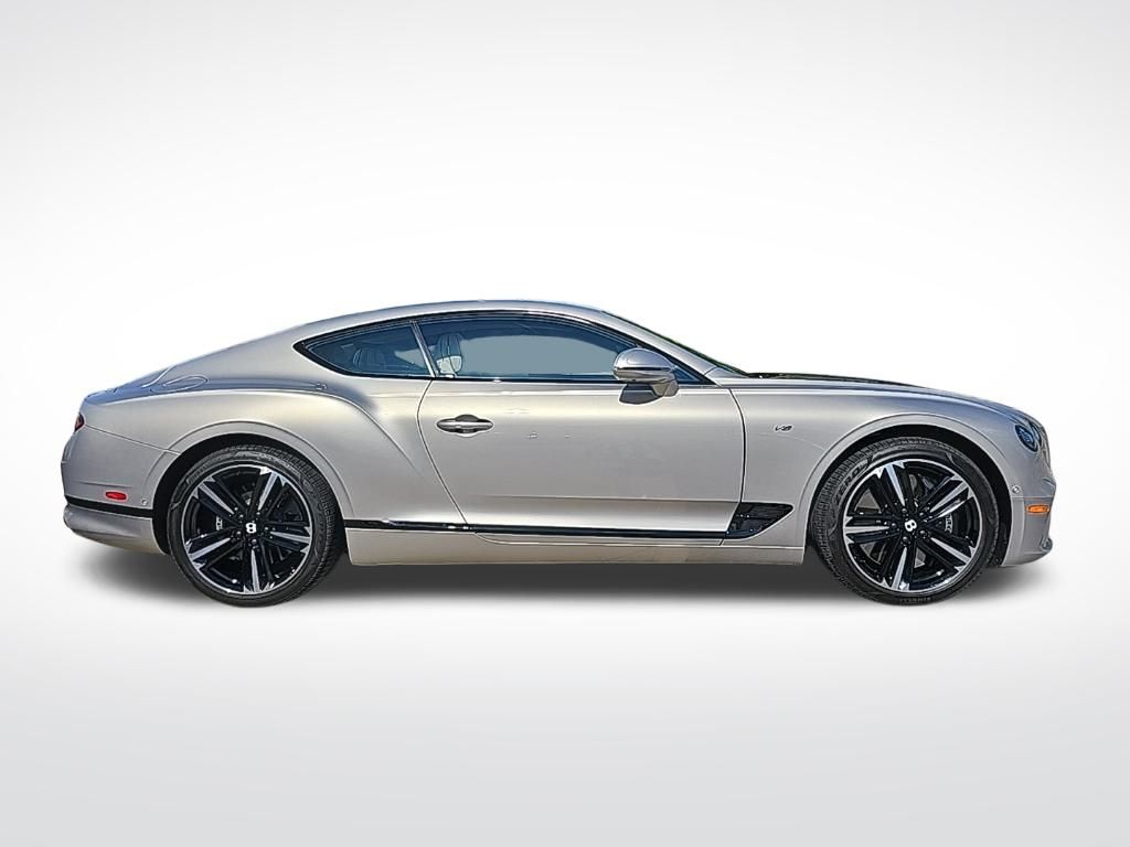 2022 Bentley Continental GT V8 5