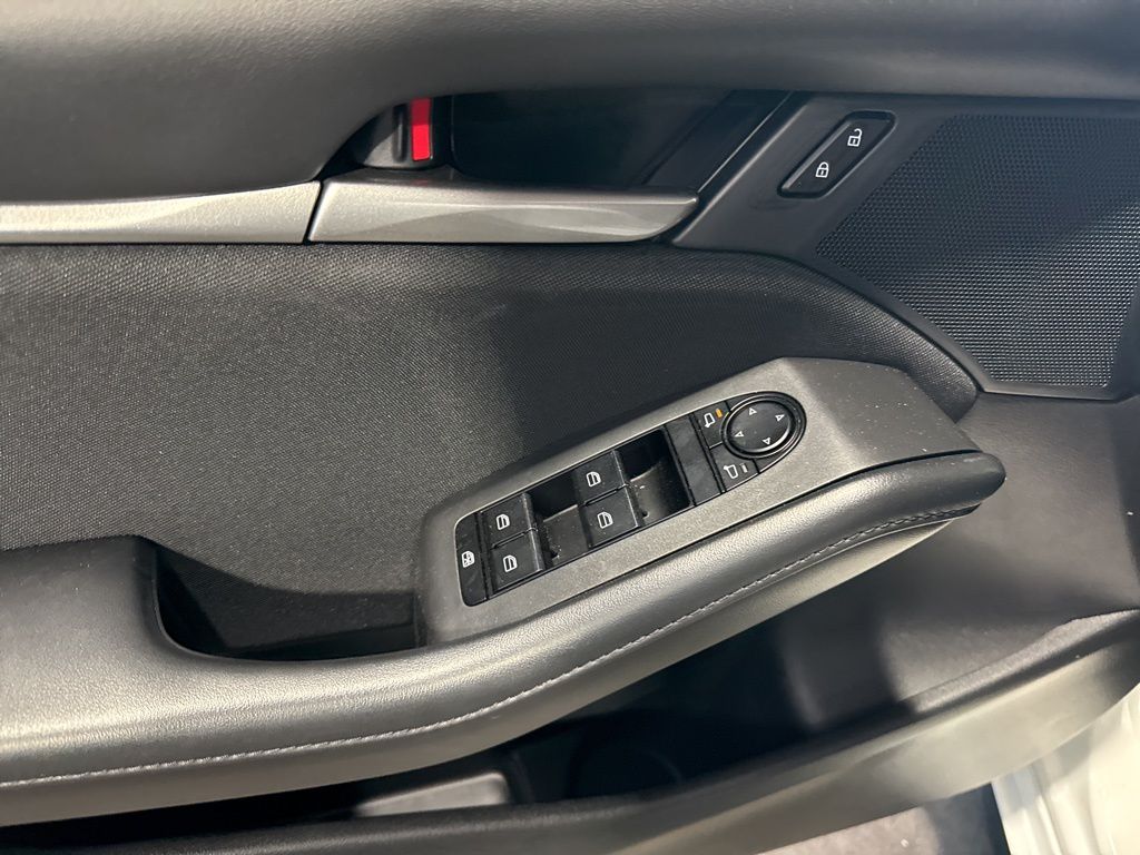 Thumbnail: 2025 Mazda Mazda3 - 27