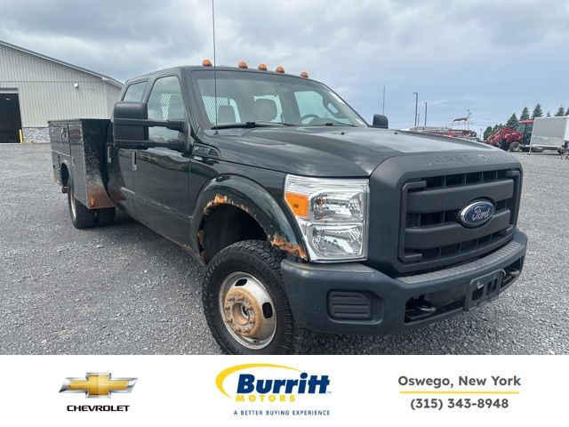 2014 Ford F-350 Super Duty Chassis XL Crew Cab DRW 4WD
