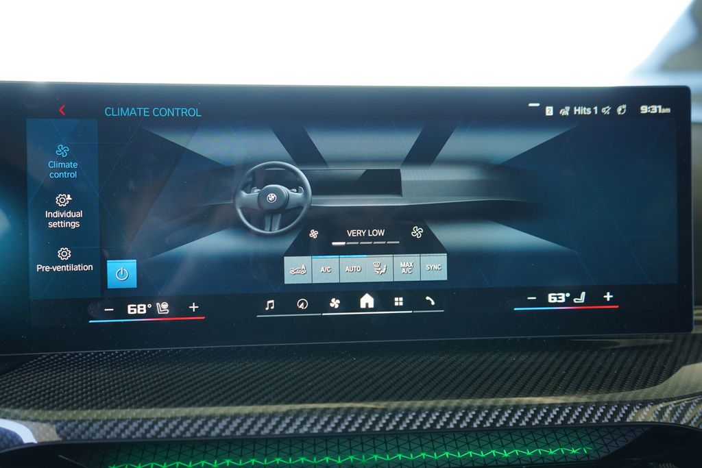 Thumbnail: 2025 BMW M2 - 20