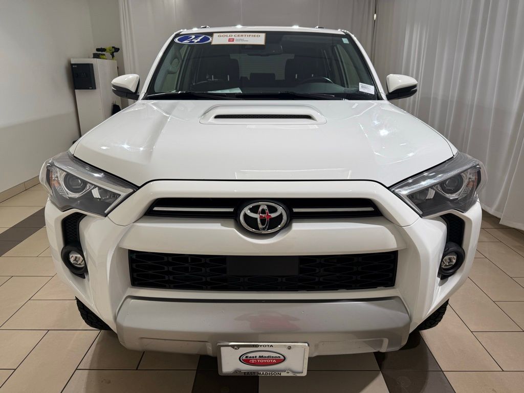 Thumbnail: 2024 Toyota 4Runner - 8
