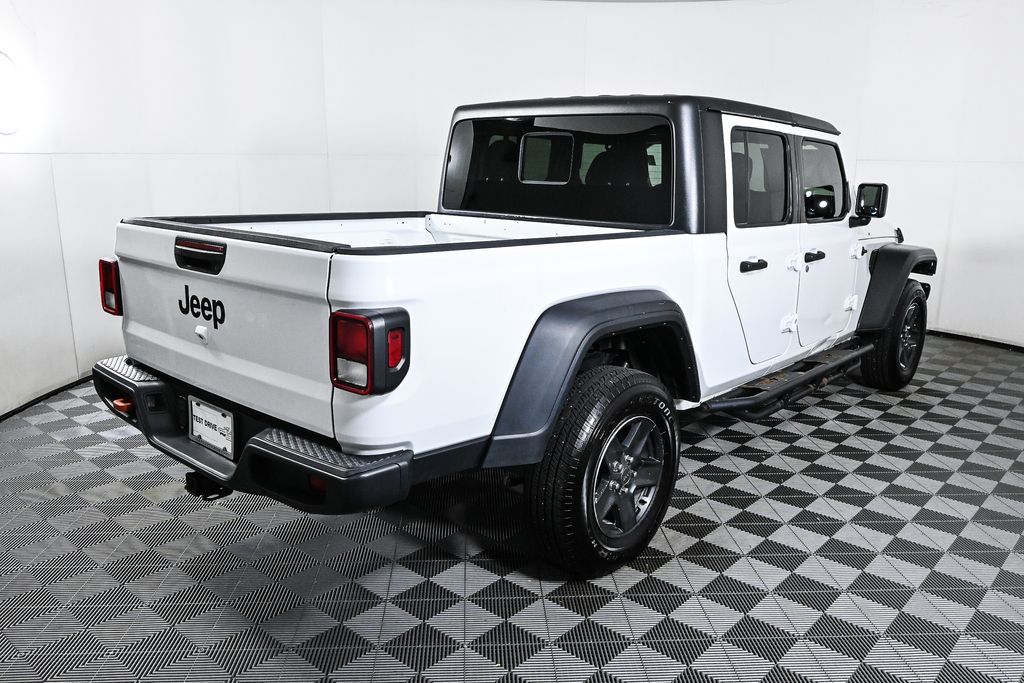 2020 Jeep Gladiator Sport 6