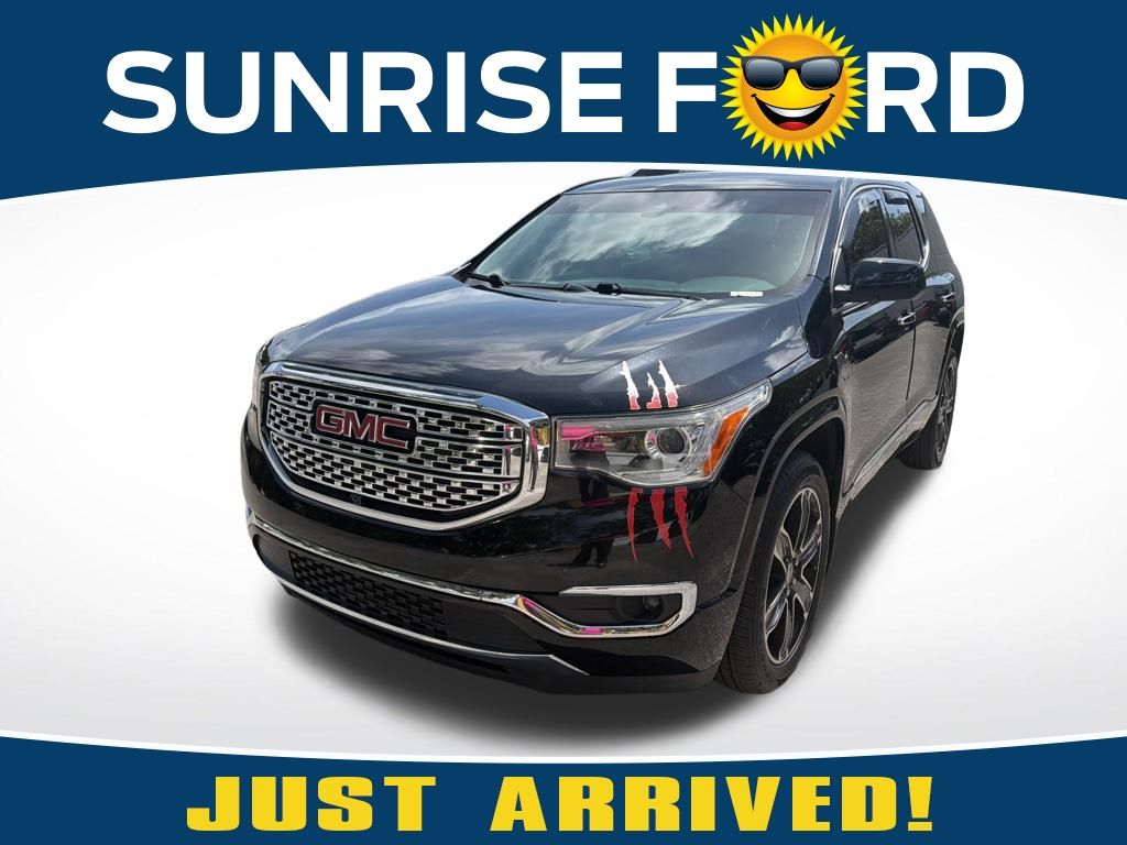2017 GMC Acadia Denali AWD's photo