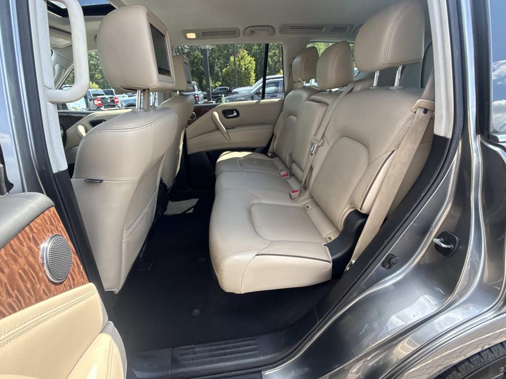 Used 2019 Gray Nissan Platinum image 22