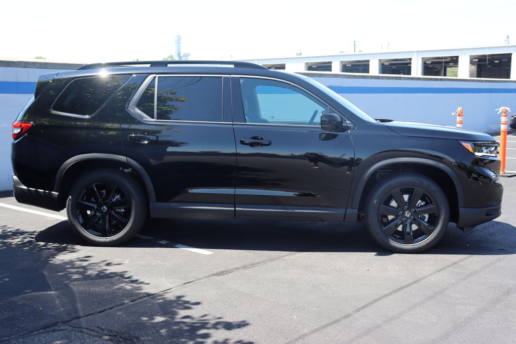 2025 Honda Pilot Black Edition 6