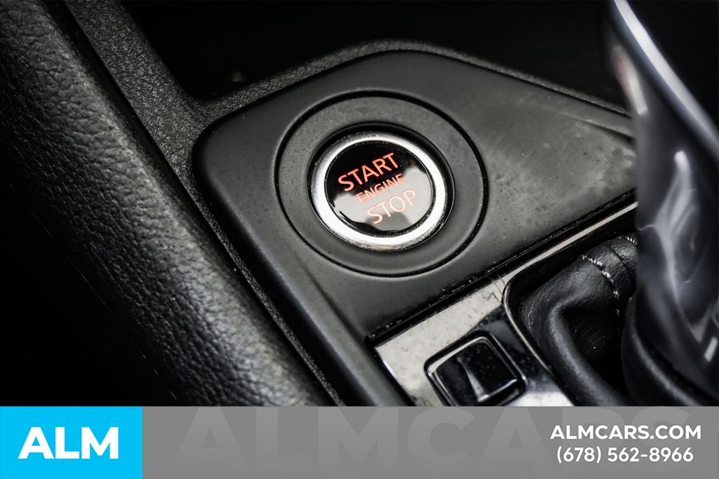 Used 2025 Gray Nissan S image 27