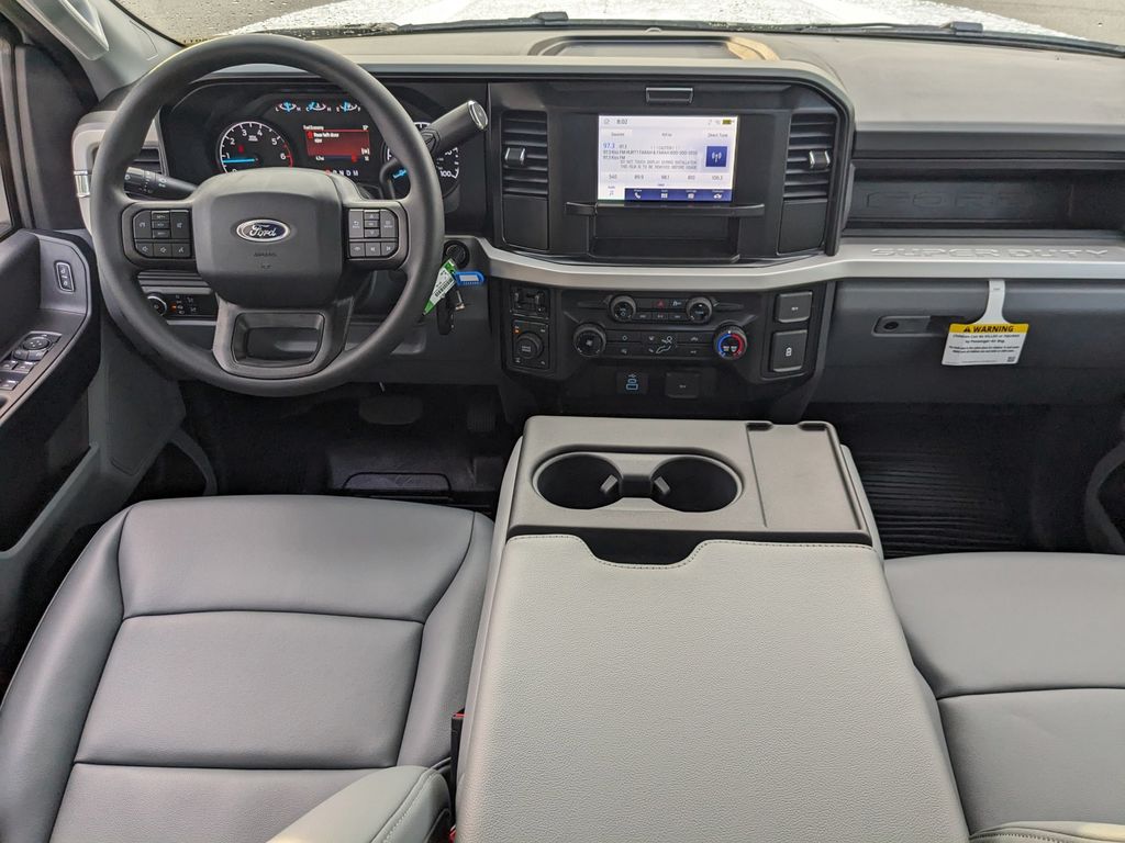 2025 Ford F-250 Super Duty XL