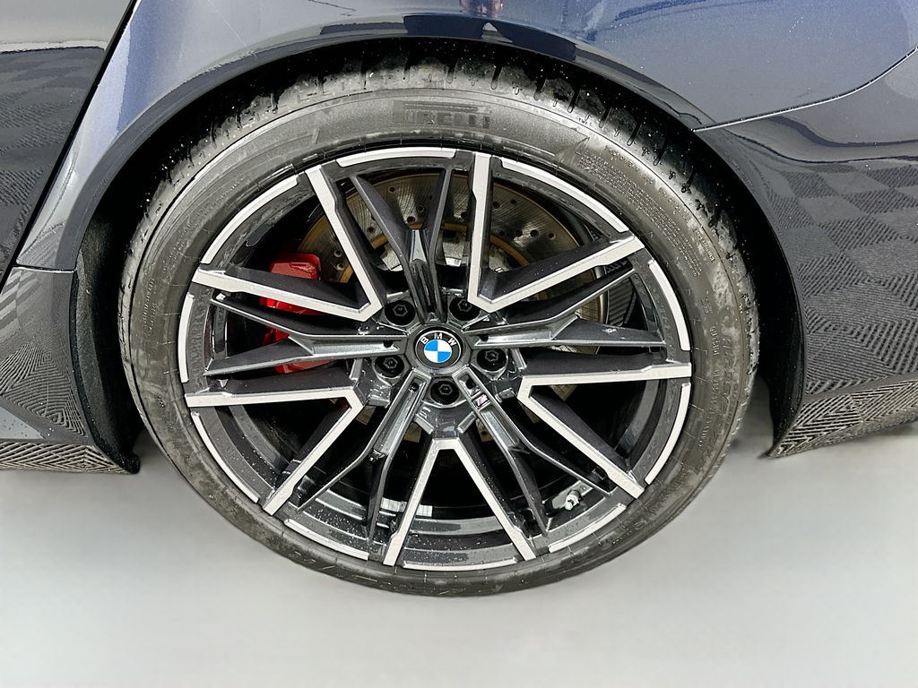 Thumbnail: 2026 BMW M5 - 23